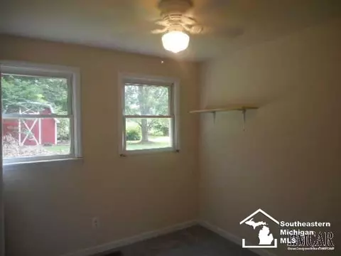 391 Ford, Carleton, MI 48117 photo 23