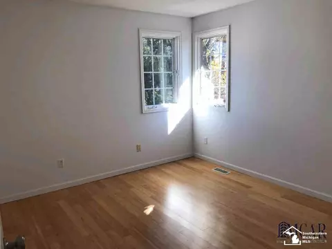 6729 Stonegate, Temperance, MI 48182 photo 14