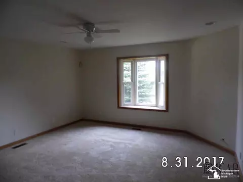 806 Cherry, Monroe, MI 48161 photo 4