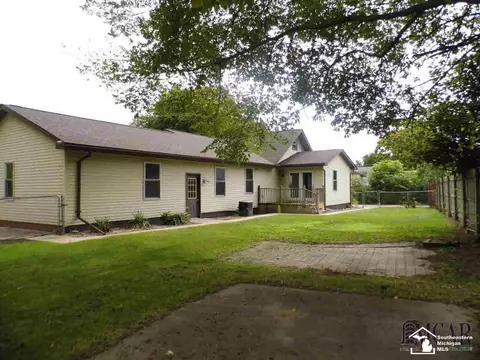 806 Cherry, Monroe, MI 48161 photo 9