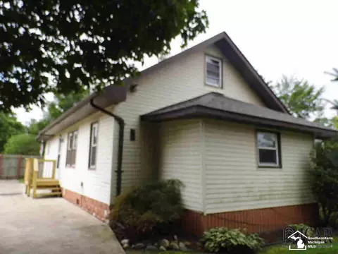 806 Cherry, Monroe, MI 48161 photo 10
