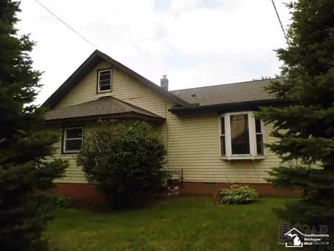 806 Cherry, Monroe, MI 48161 photo 1