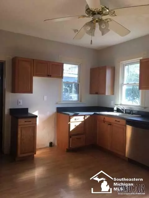 624 E 3rd, Monroe, MI 48161 photo 5