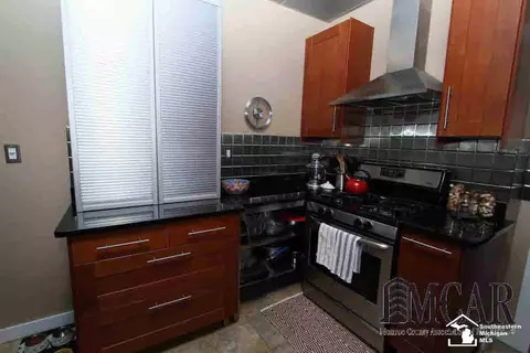 205 N Macomb, Monroe, MI 48162 photo 20