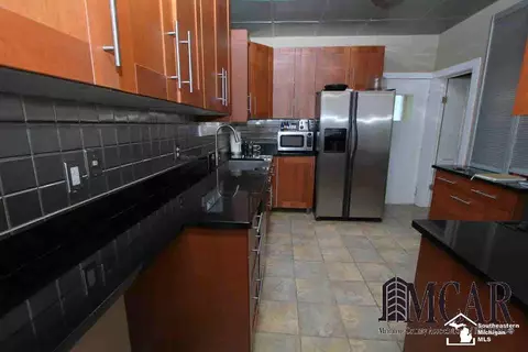 205 N Macomb, Monroe, MI 48162 photo 17