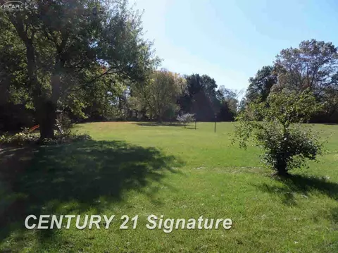 439 Pine, Clio, MI 48420 photo 10