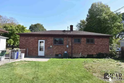 215 Theodore, Monroe, MI 48162 photo 4