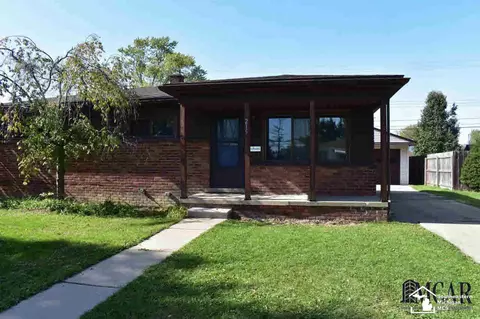 215 Theodore, Monroe, MI 48162 photo 1