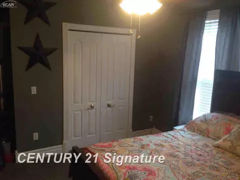 302 N Maple, Flushing, MI 48433 photo 35