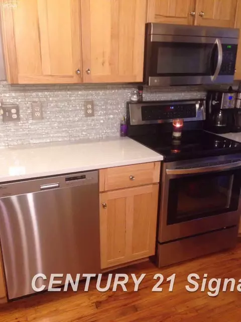 302 N Maple, Flushing, MI 48433 photo 12