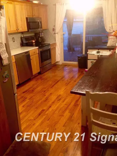 302 N Maple, Flushing, MI 48433 photo 8