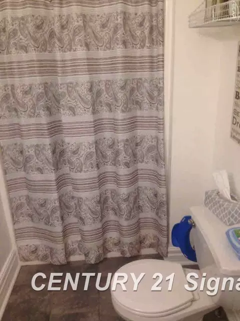 302 N Maple, Flushing, MI 48433 photo 18