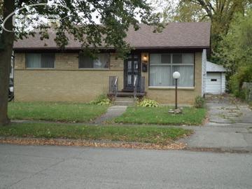 614 W Holbrook, Flint, MI 48505