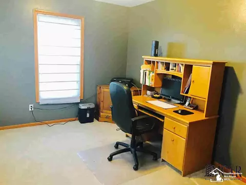 2163 Briar, Temperance, MI 48182 photo 6
