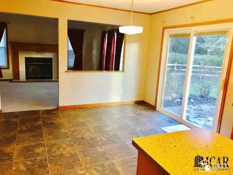 2163 Briar, Temperance, MI 48182 photo 3
