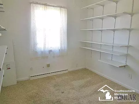 723 Donna, Temperance, MI 48182 photo 14