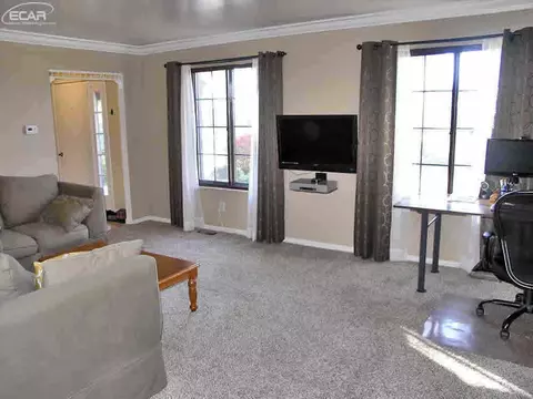 2386 Plainview, Flushing, MI 48433 photo 18