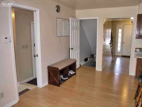 2386 Plainview, Flushing, MI 48433 photo 12