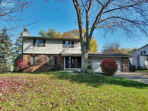 2386 Plainview, Flushing, MI 48433 photo 1