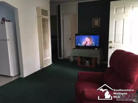 1023 Harbor, Monroe, MI 48162 photo 3