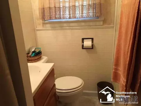 1023 Harbor, Monroe, MI 48162 photo 9