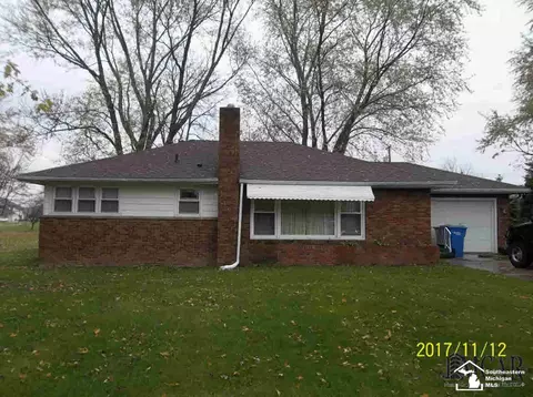 3300 N Custer, Monroe, MI 48162 photo 1