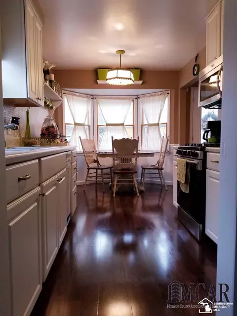 1365 Arbor, Monroe, MI 48162 photo 4