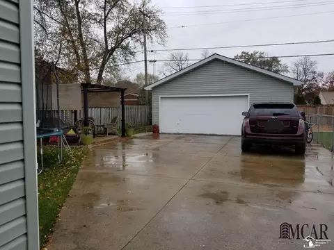 1365 Arbor, Monroe, MI 48162 photo 20