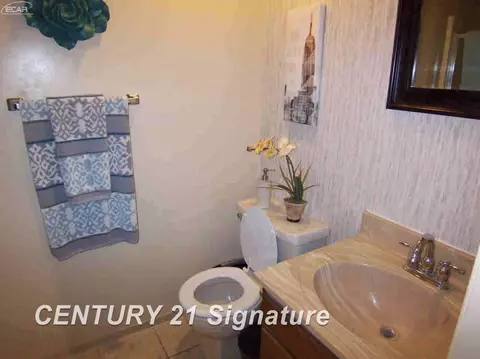 556 Oakbrook, Flushing, MI 48433 photo 21