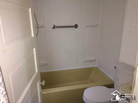 308 E Front, Monroe, MI 48161 photo 8