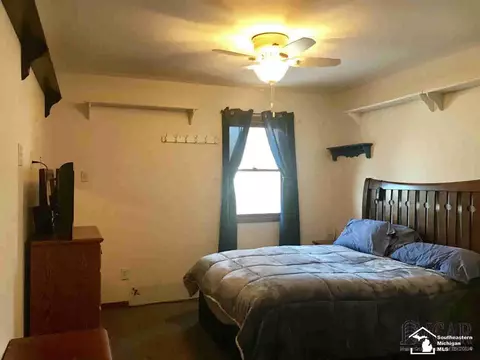 2270 Reddington, Temperance, MI 48182 photo 11