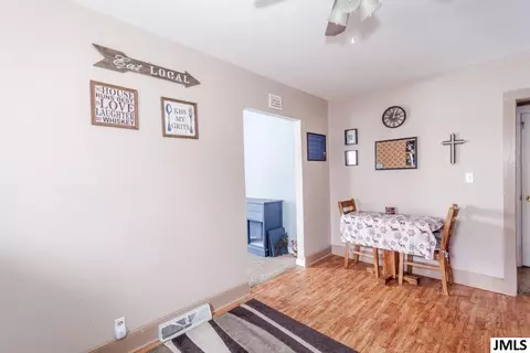 724 21st St, Jackson, MI 49203 photo 4