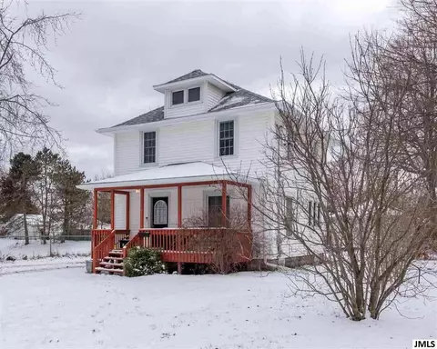 107 Howell St, Jackson, MI 49202 photo 3