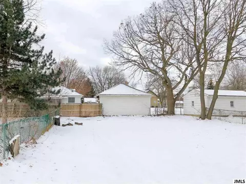 107 Howell St, Jackson, MI 49202 photo 23
