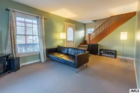 107 Howell St, Jackson, MI 49202 photo 8