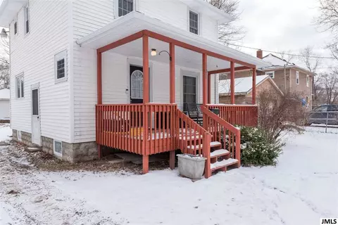 107 Howell St, Jackson, MI 49202 photo 4