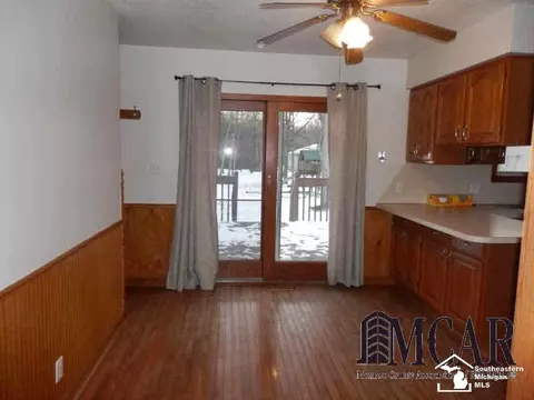 266 E Hurd, Monroe, MI 48162 photo 3