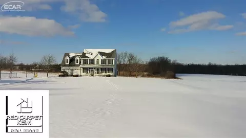 12255 E Potter, Davison, MI 48423 photo 3