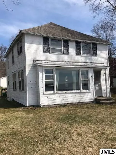 183 Highland Dr, Jackson, MI 49201 photo 2