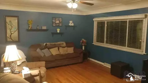 820 Bentley, Monroe, MI 48162 photo 7