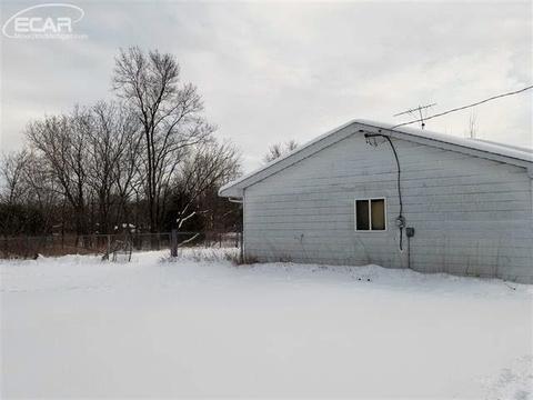 9064 Westfield Dr, Flushing, MI 48433 photo 21