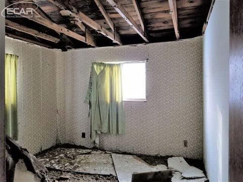 9064 Westfield Dr, Flushing, MI 48433 photo 8