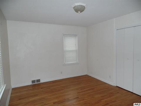 803 Springcrest Blvd, Jackson, MI 49203 photo 10