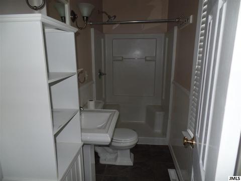 803 Springcrest Blvd, Jackson, MI 49203 photo 9