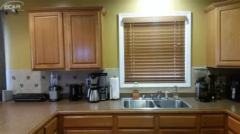 10124 Frances, Flushing, MI 48433 photo 9