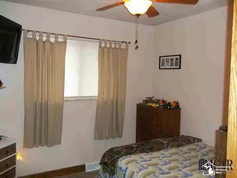 343 Orchard, Monroe, MI 48162 photo 5