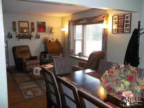 343 Orchard, Monroe, MI 48162 photo 3