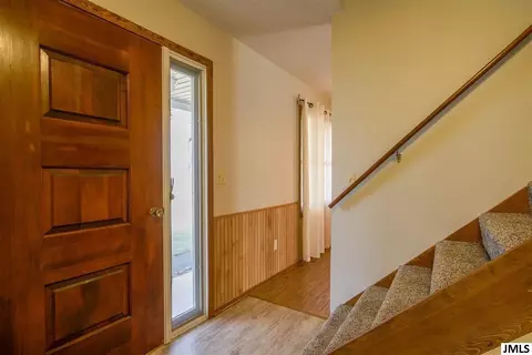 5901 Vrooman Rd, Jackson, MI 49201 photo 11