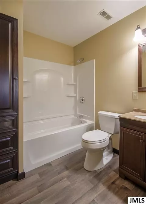 5901 Vrooman Rd, Jackson, MI 49201 photo 21