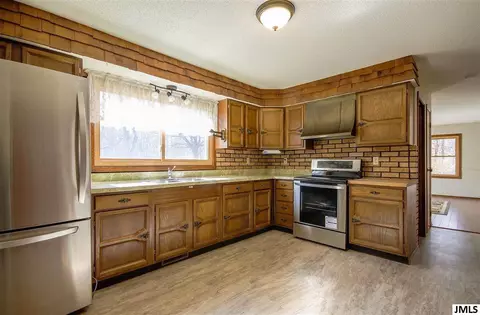 5901 Vrooman Rd, Jackson, MI 49201 photo 15